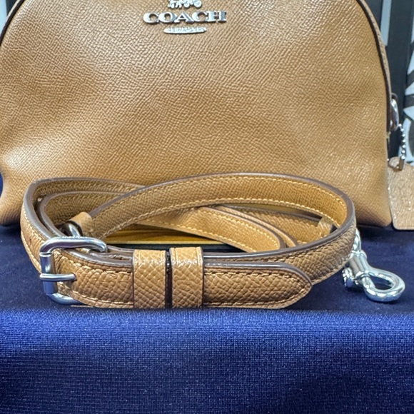 Coach Maddie Crossbody Bag in Light Saddle Leather - Picture 4 of 10